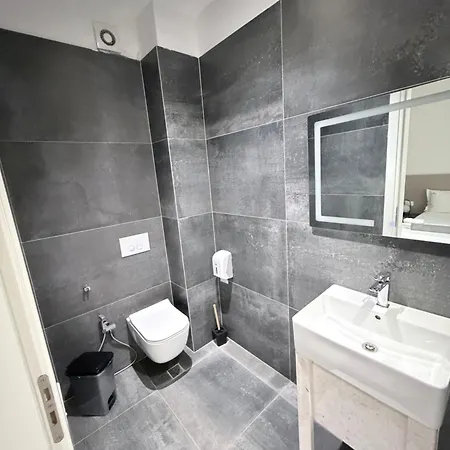 Otel Leon 3*